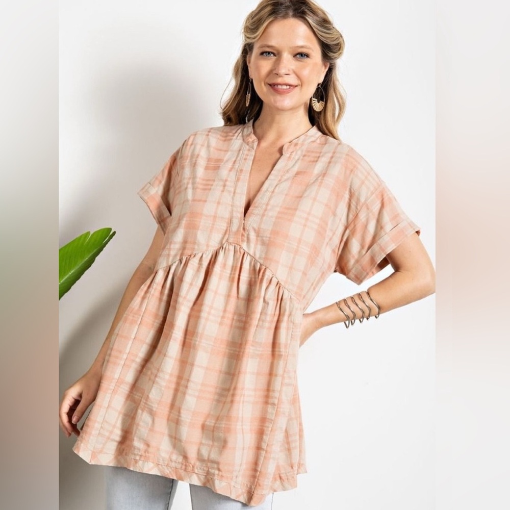 53 Easel Peach Plaid Tunic Top
